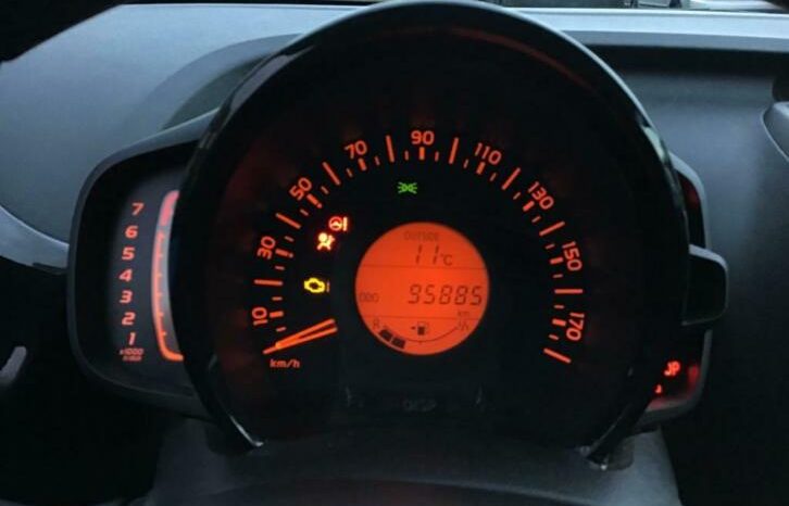 Toyota Aygo 1.0 VVT-i x-play vol