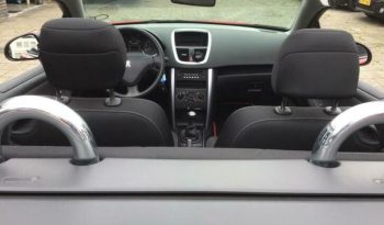 Peugeot 207 CC 1.6 VTi Première vol