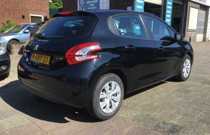 Peugeot 208 1.2 VTi Active vol