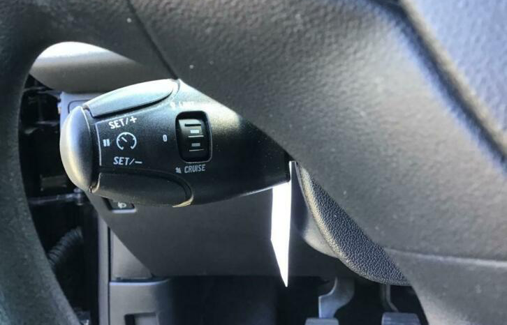 Peugeot 208 1.2 VTi Active vol