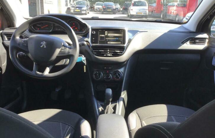 Peugeot 208 1.2 VTi Active vol