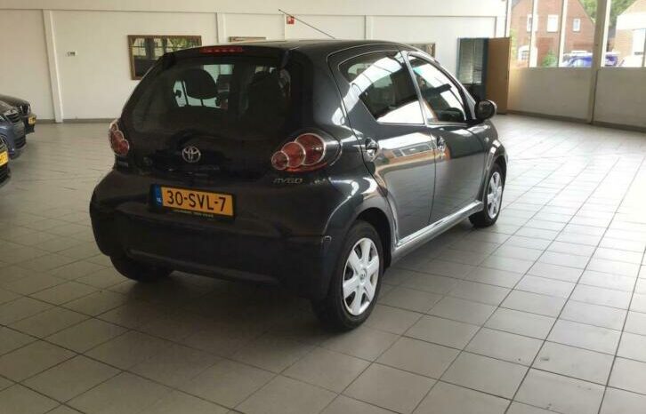 Toyota Aygo 1.0-12V Comfort Nav vol
