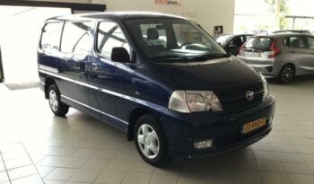 Toyota HiAce 2.5 D-4D KWB vol