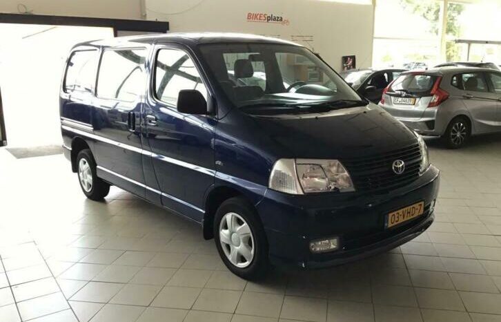 Toyota HiAce 2.5 D-4D KWB vol
