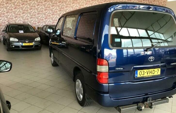 Toyota HiAce 2.5 D-4D KWB vol