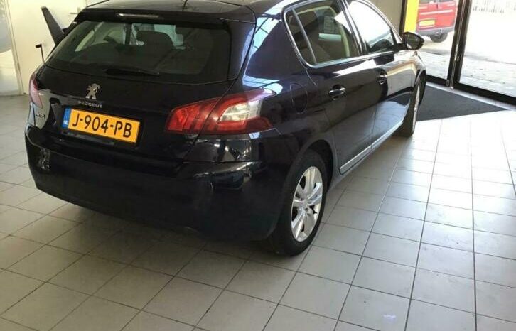 Peugeot 308 1.2 PureT.Blue L. Ex vol