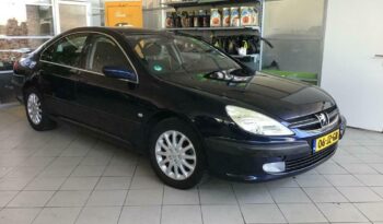 Peugeot 607 2.2-16V vol