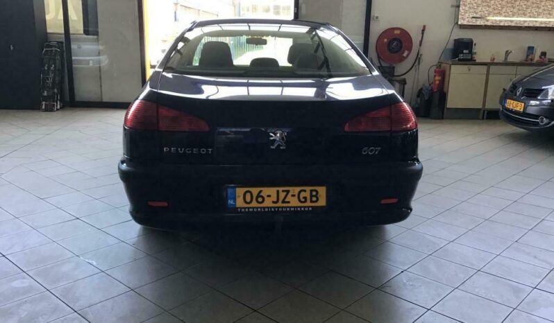 Peugeot 607 2.2-16V vol