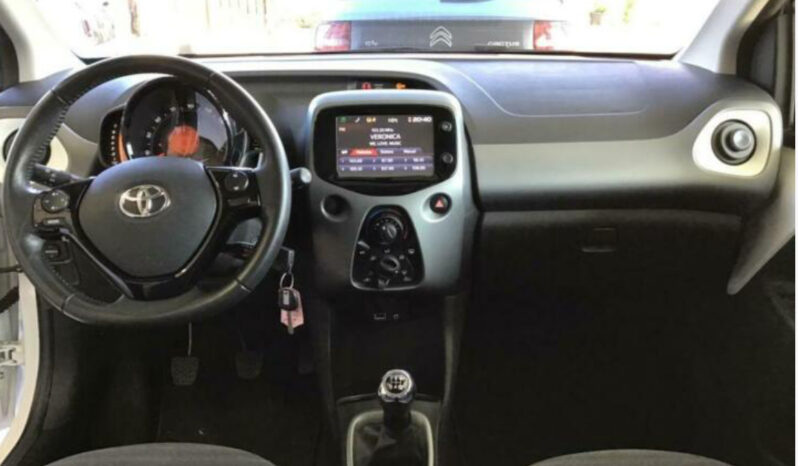 Toyota Aygo 1.0 VVT-i x-play ltd vol