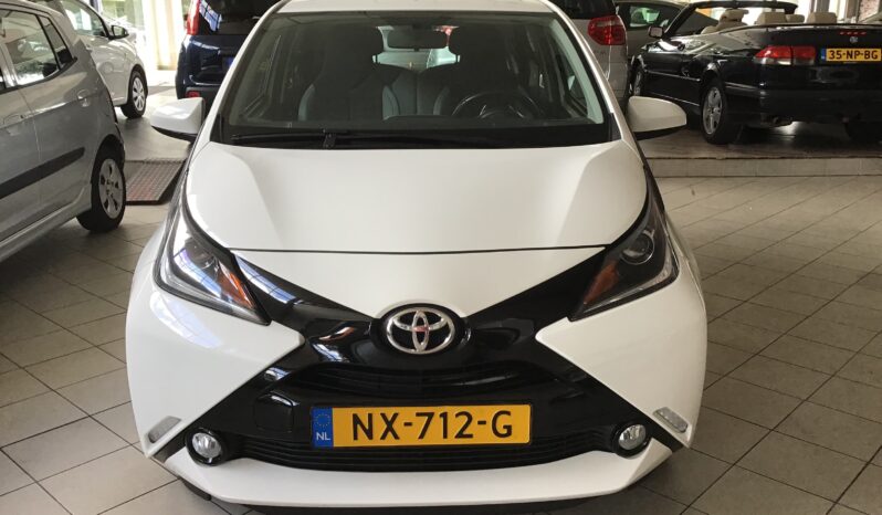 Toyota Aygo 1.0 VVT-i x-play vol