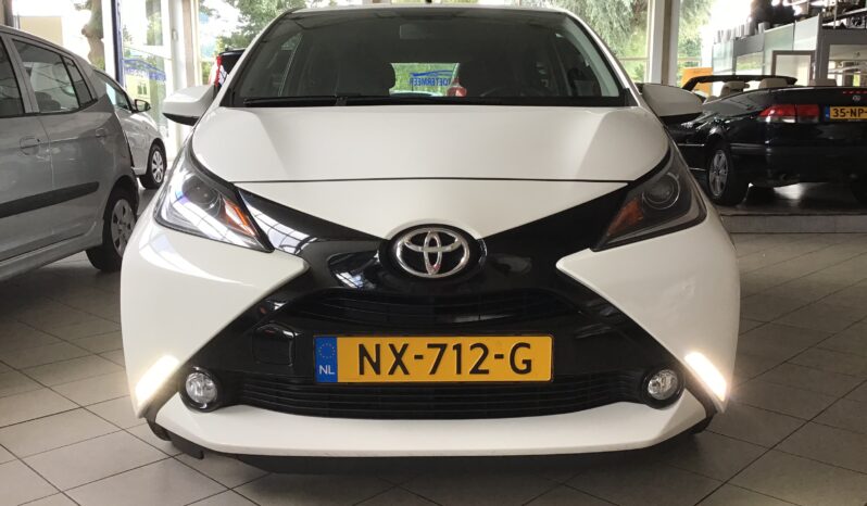 Toyota Aygo 1.0 VVT-i x-play vol