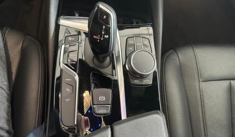 Bmw 5-serie 530e iPerf High Exe vol